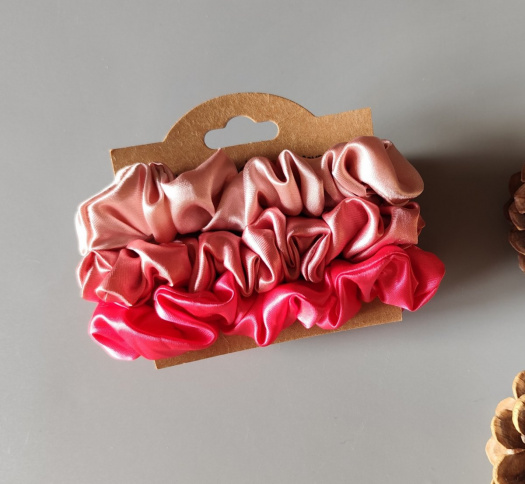 Scrunchie gumičky S na kartě - XII.