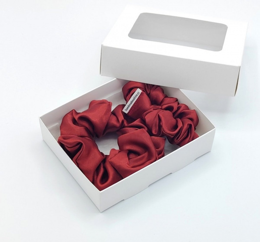 Sada dvou tmavě červených gumiček L-klasik a S