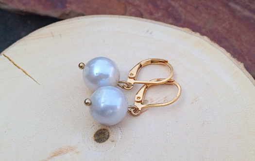 Náušnice s jihomořskými perlami, pozlacená chirurgická ocel, Č.08
