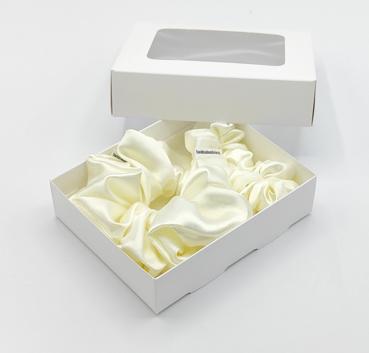 Sada dvou smetanových gumiček L-klasik a S