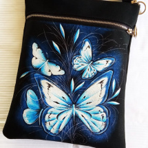 crossbody kabelka s kapsou-MODRÁSCI