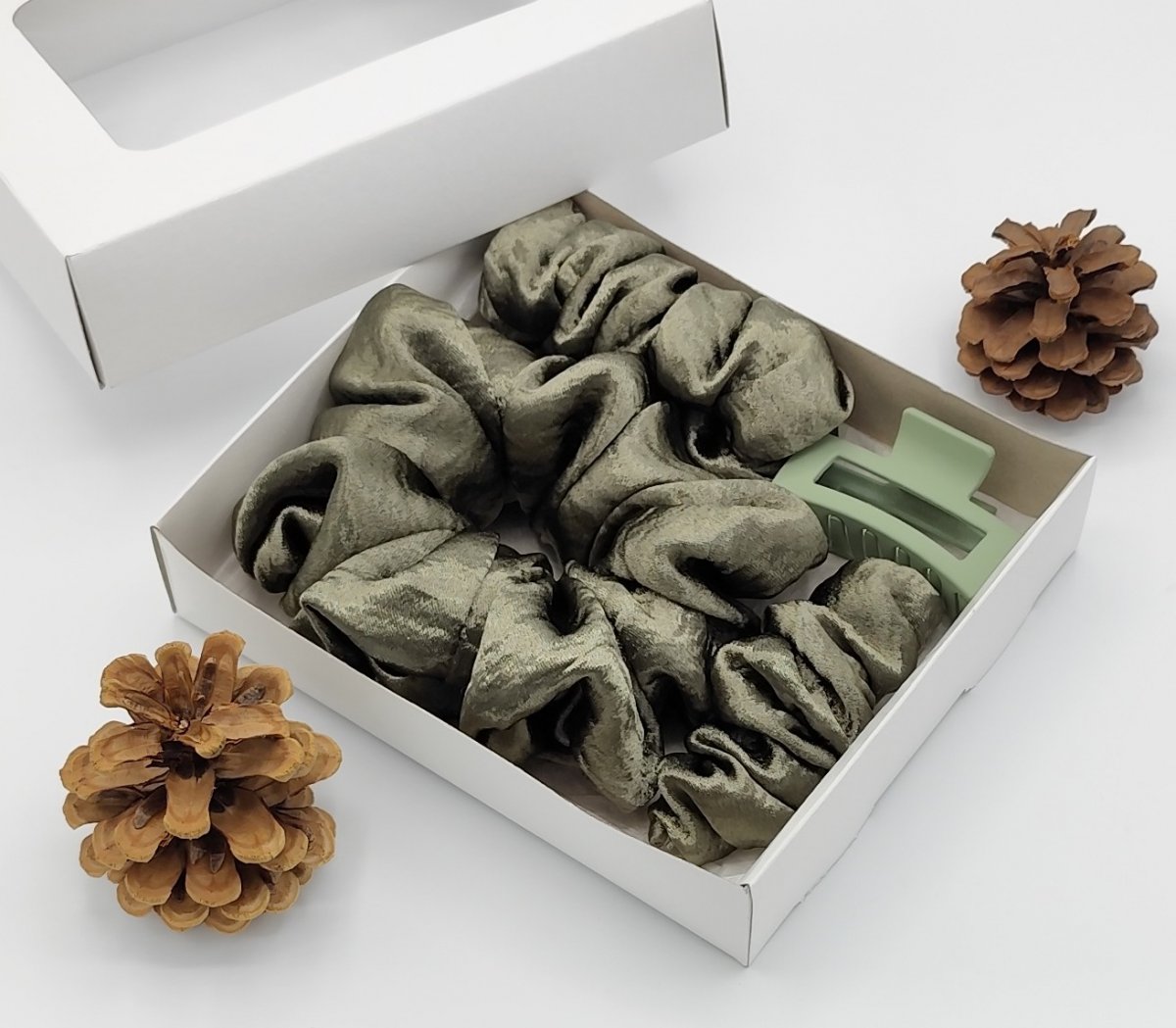 Scrunchie - dárkový box XXXV.