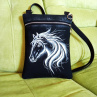 crossbody s kapsou-STŘÍBRNÝ KŮŇ 