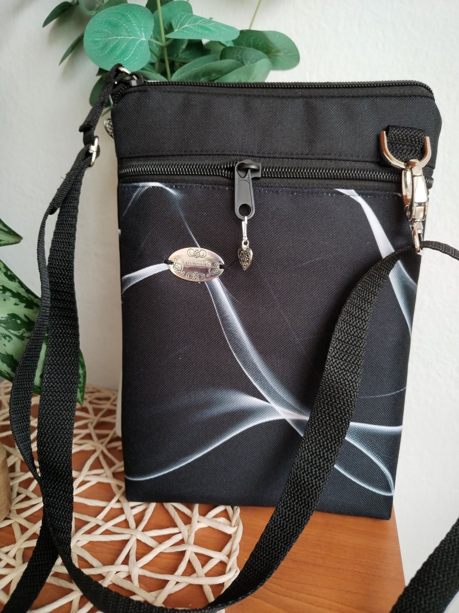 Malá crossbody na rameno