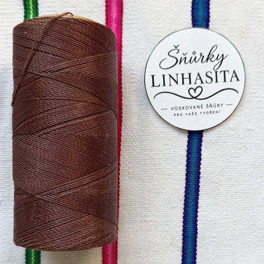 Linhasita 0,5 mm 28 celá cívka (hnědá)
