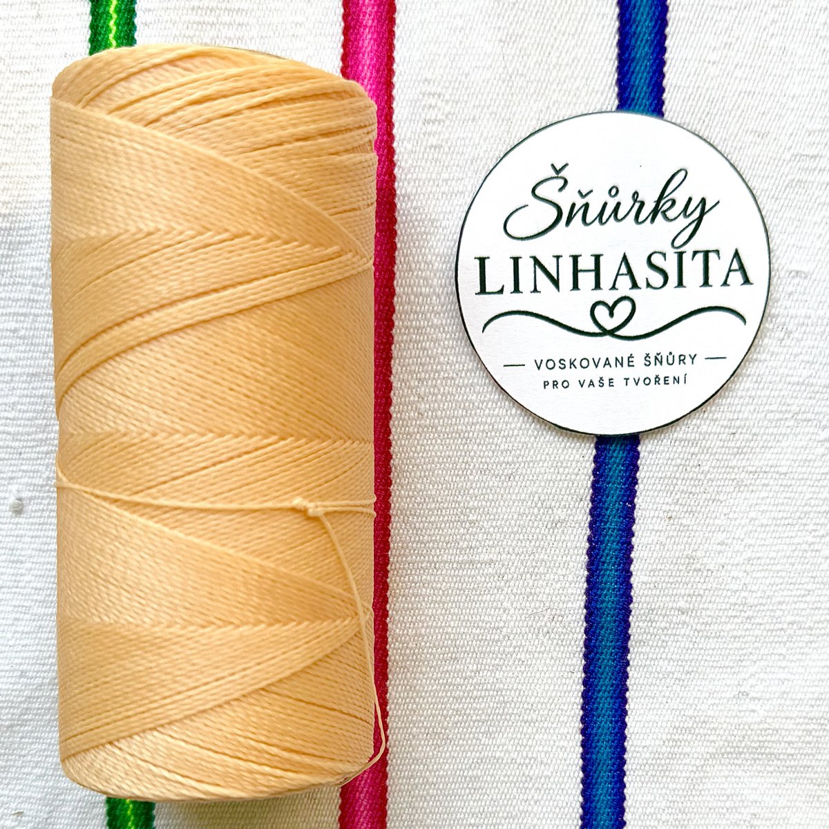Linhasita 0,5 mm 219 celá cívka (světlá meruňková)