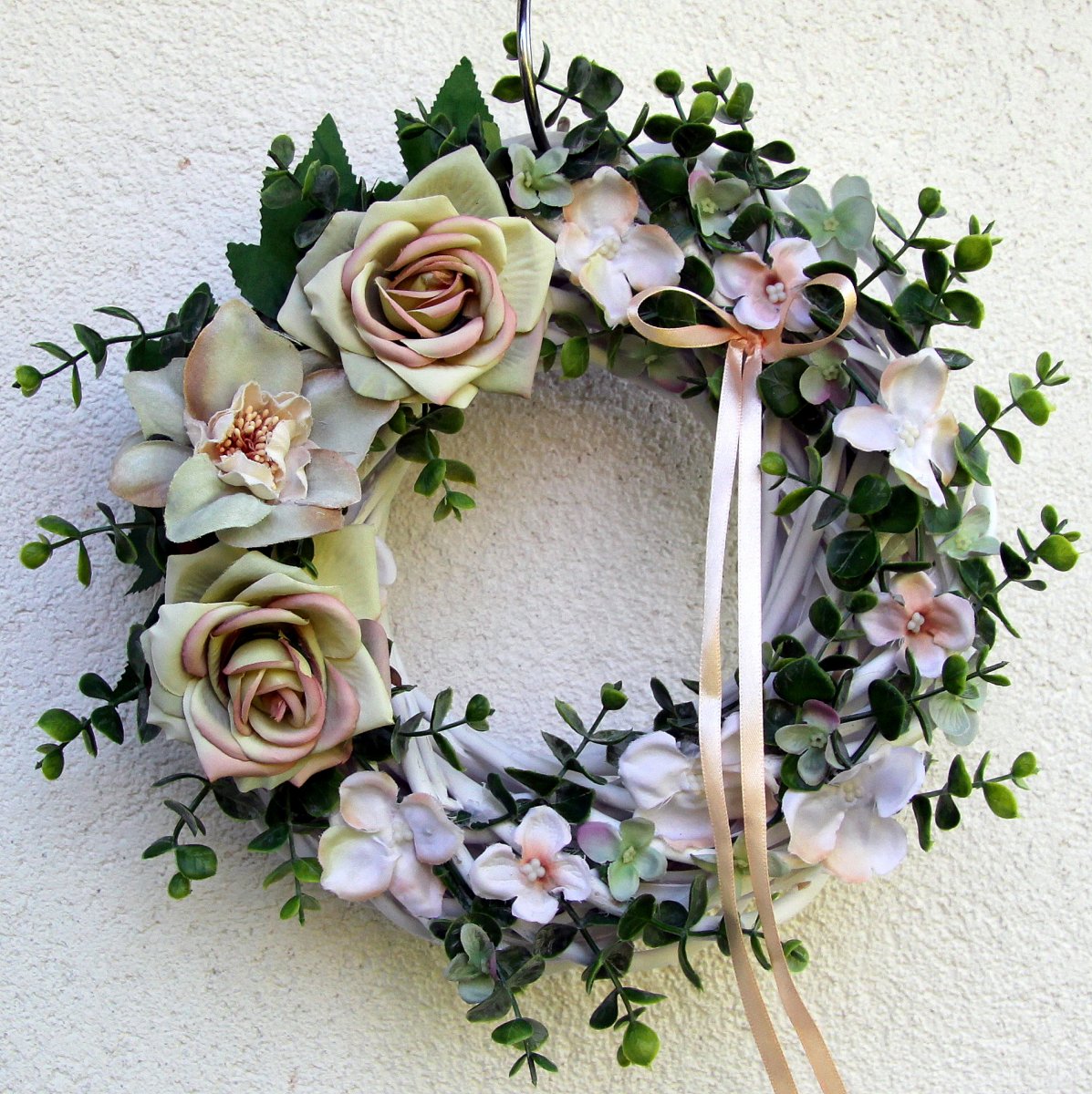 Lásko, voníš deštěm_věnec na dveře