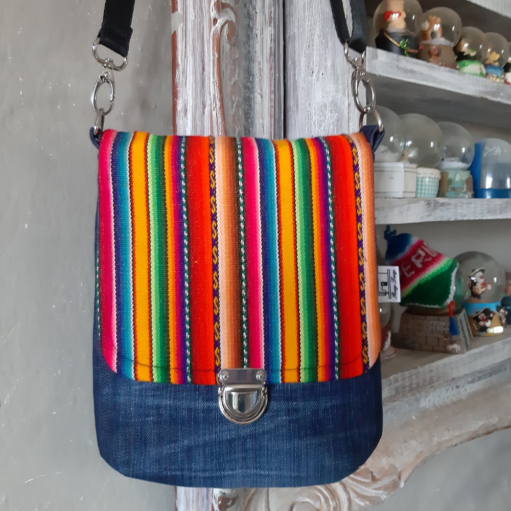 Crossbody Peru s klopou 