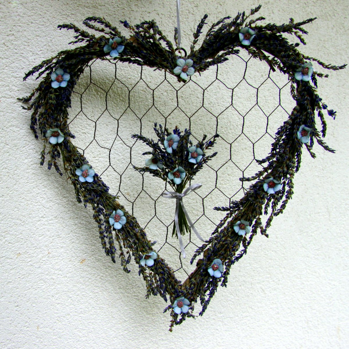 Voňavé srdce z živé levandule 35 cm