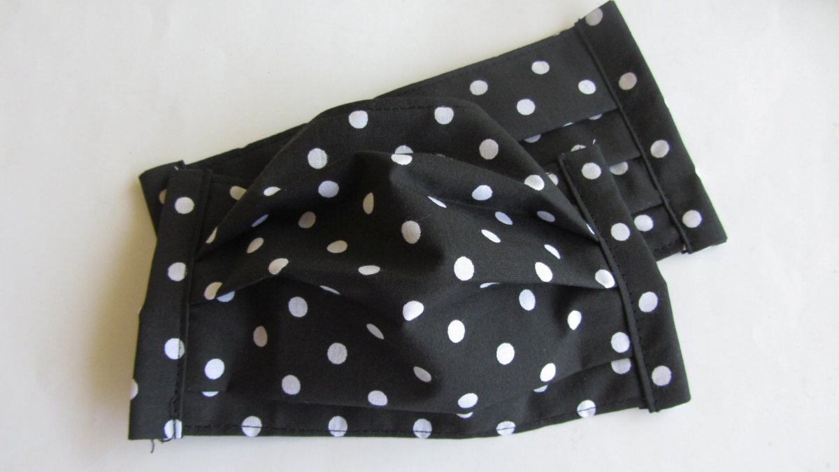 Rouška - Černá s puntíky