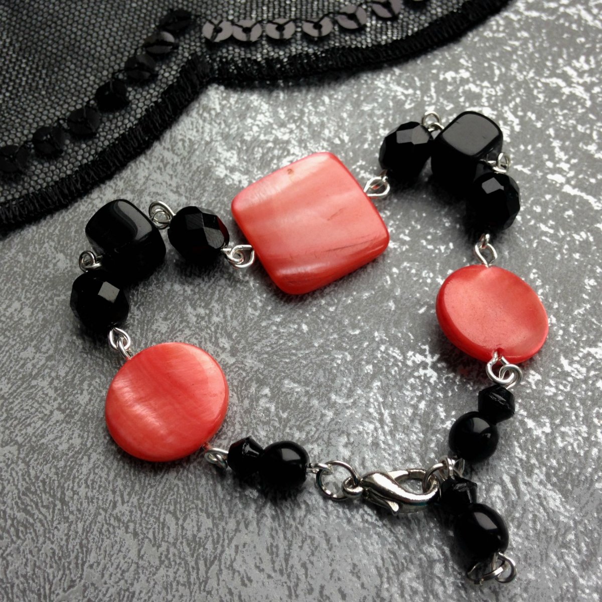 Náramek Losos a kaviár