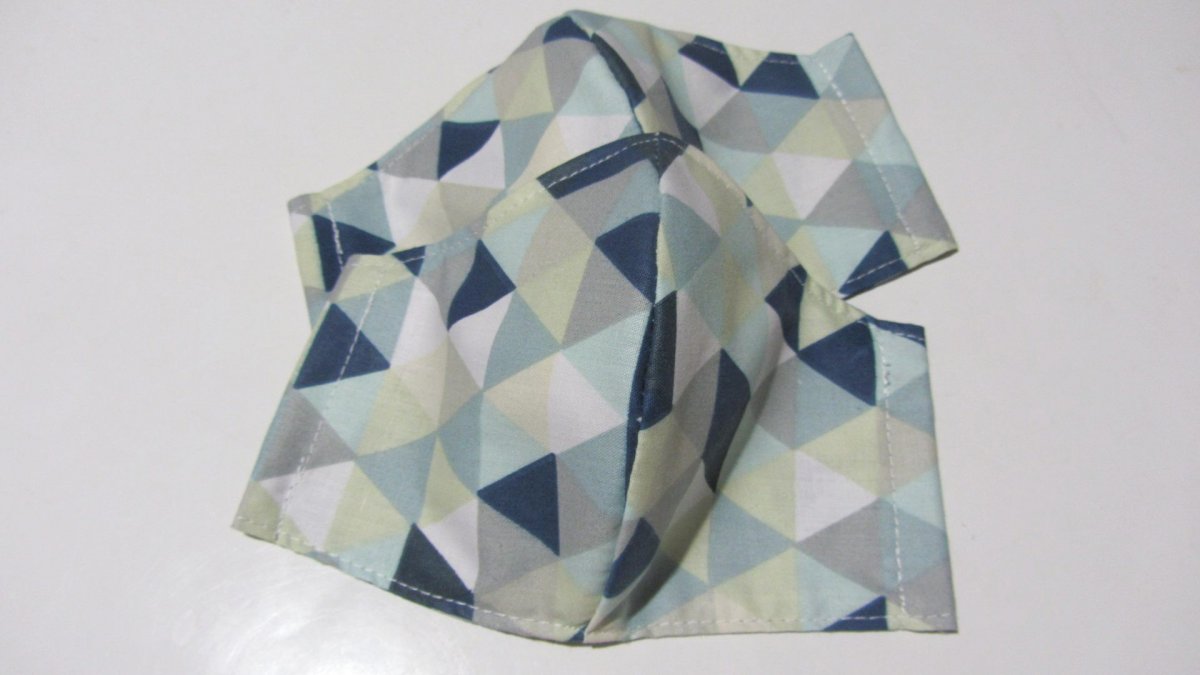 Rouška dětská - Trojúhelníčky