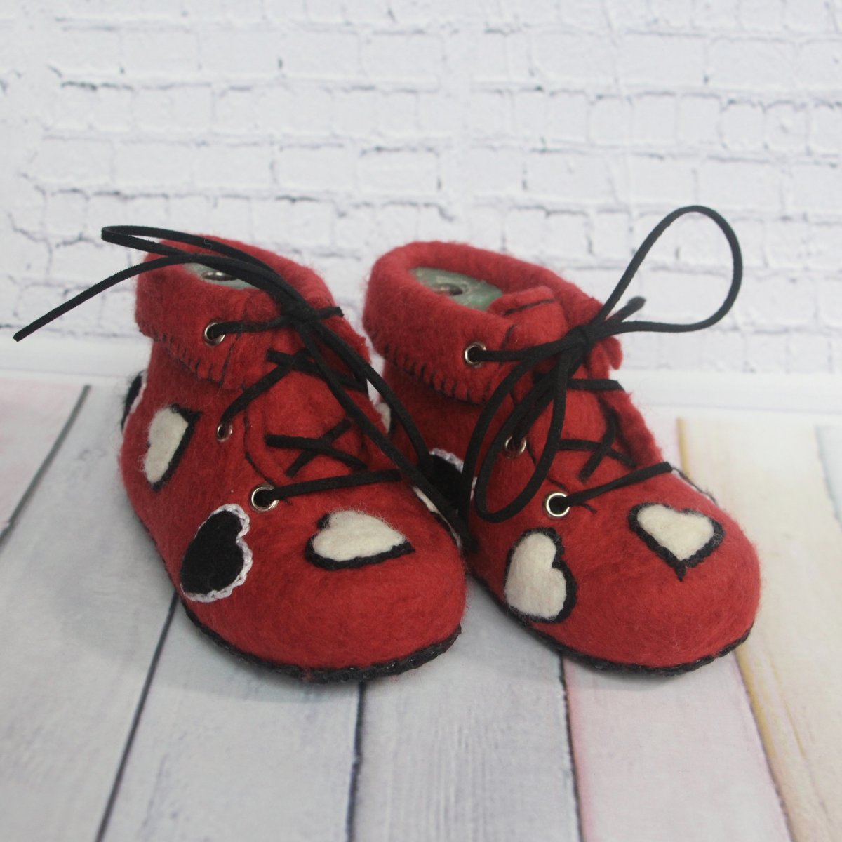 První botičky, capáčky, bačkůrky - Pierotky