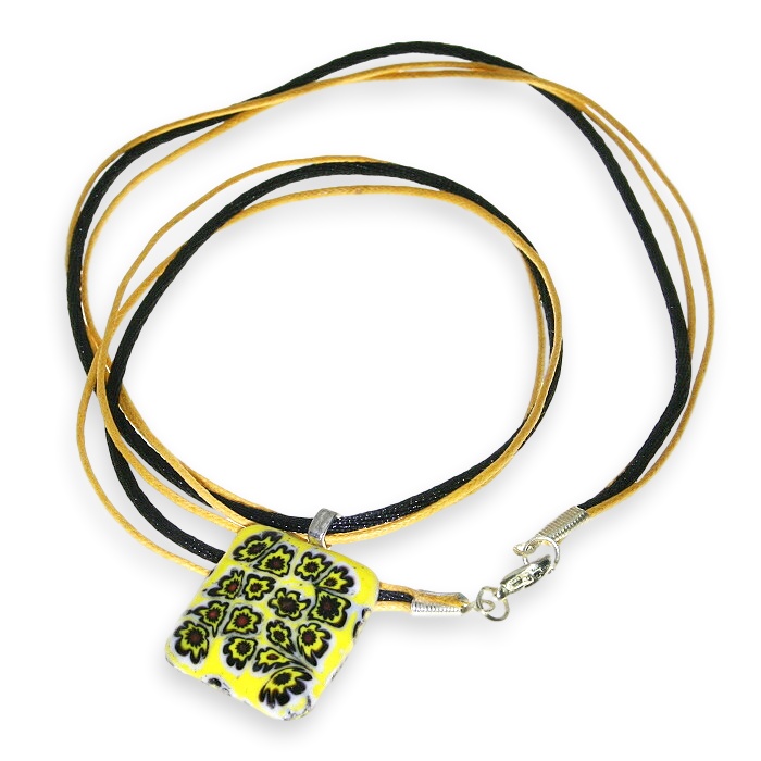 Žlutý náhrdelník