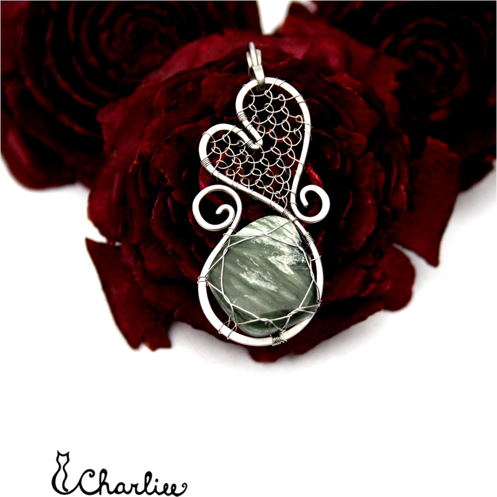 Přívěsek - SRDCE - SERAFINIT - tepané - chir. ocel