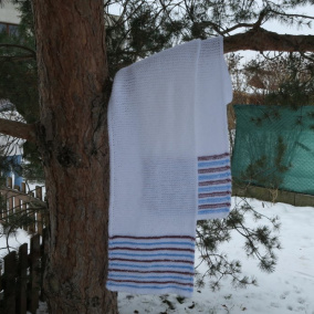 ROMANTICKÁ SNĚHOBÍLÁ ŠÁLA