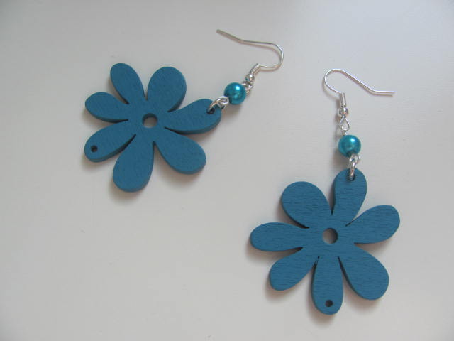Náušnice dřevěné kvítky veliké tyrkysové