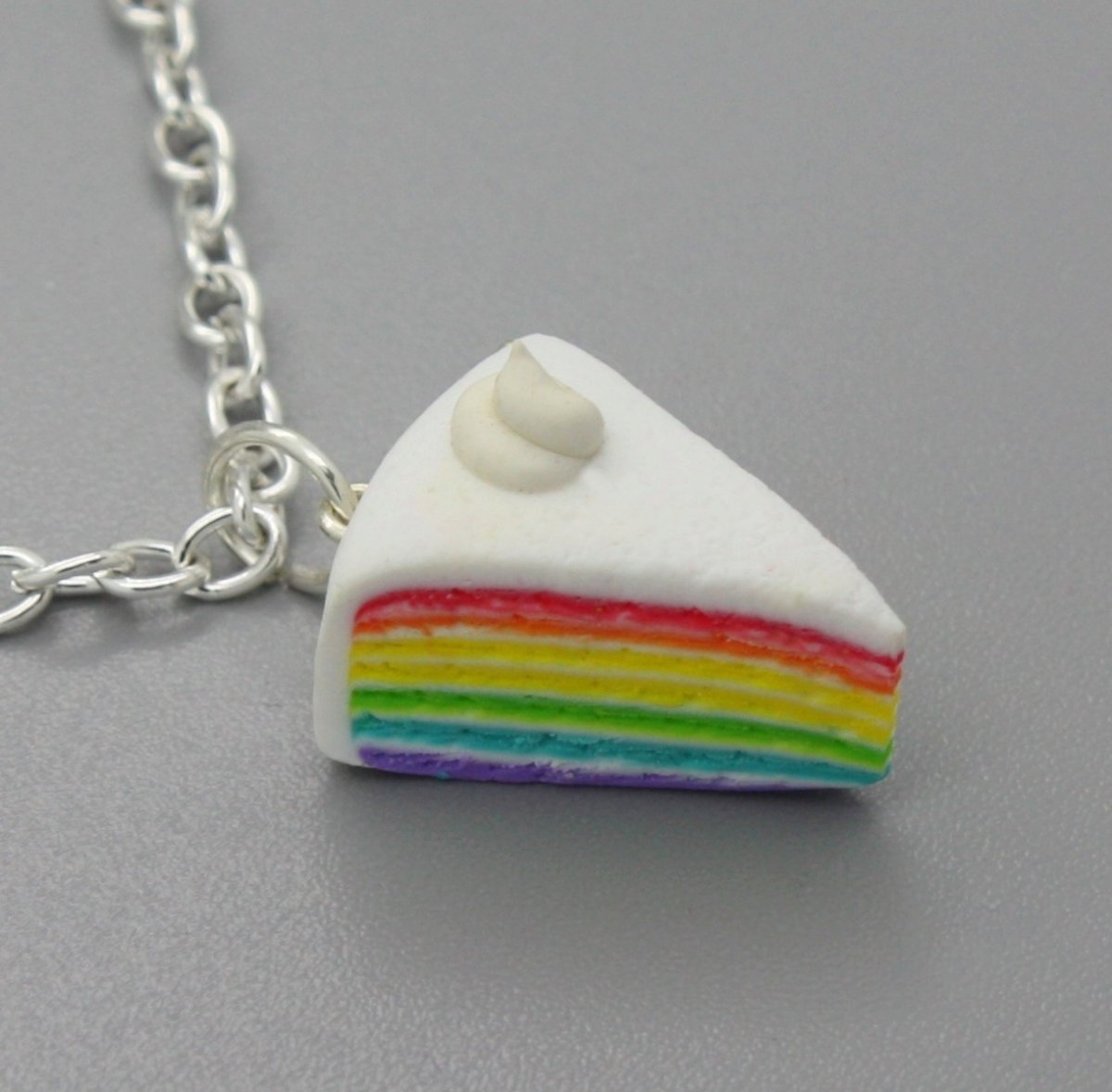 duhový dortík na krk