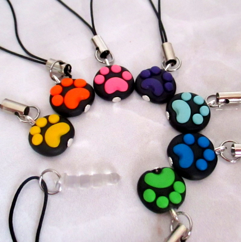 Tlapka - plug na mobil