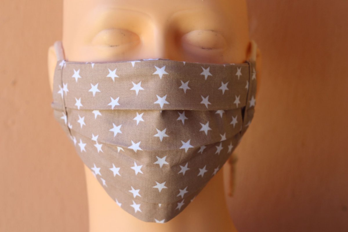 Béžová rouška - s drátkem na vytvarování nosu