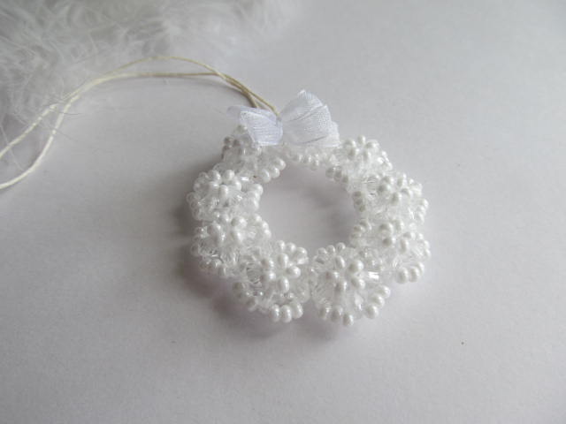 Vánoční ozdoba - bílá