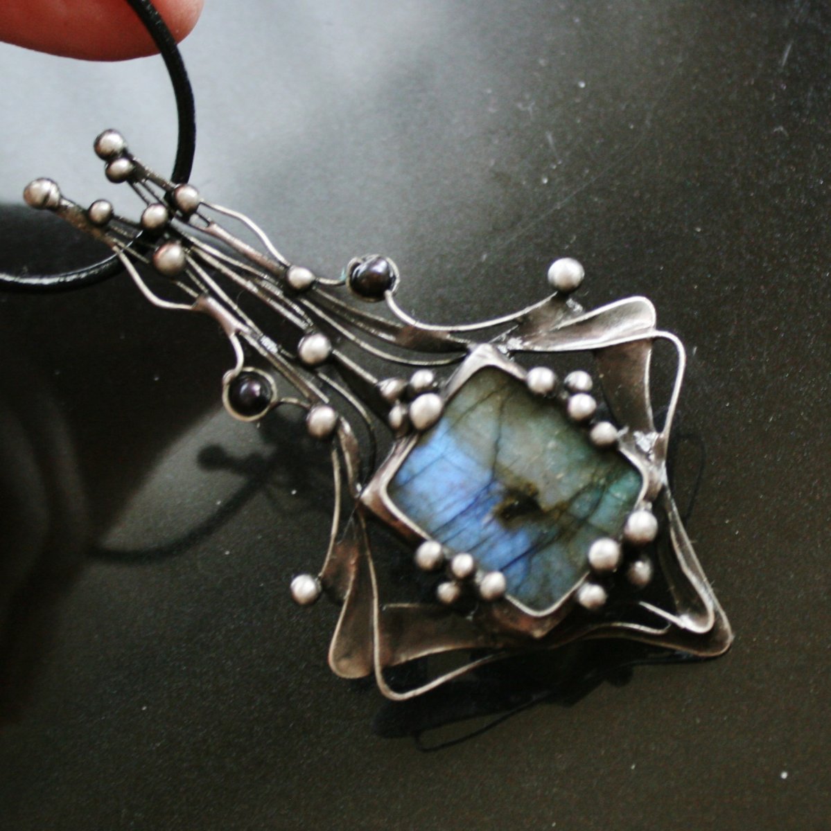 Kámen proměny - labradorit 