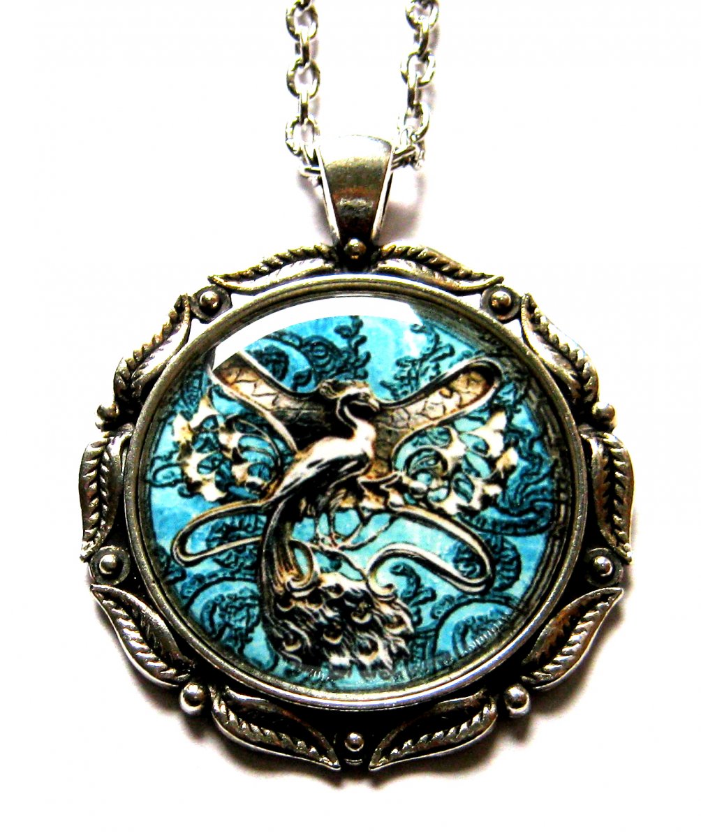 Přívěsek...Páv je symbol nesmrtelnosti.