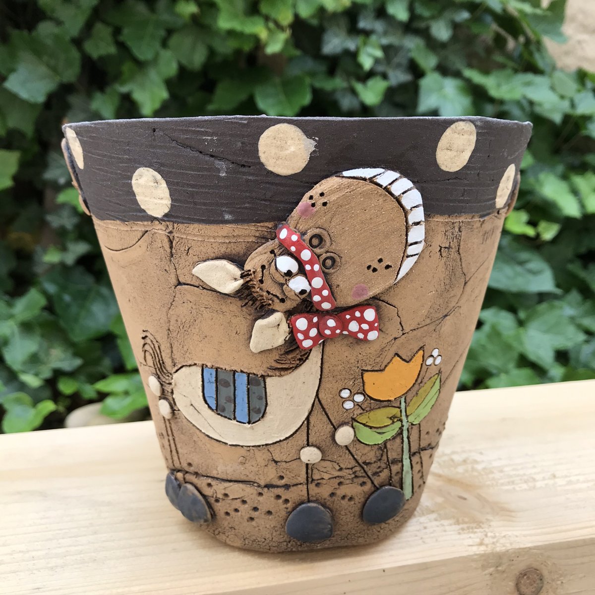 Malý obal na květináč koník