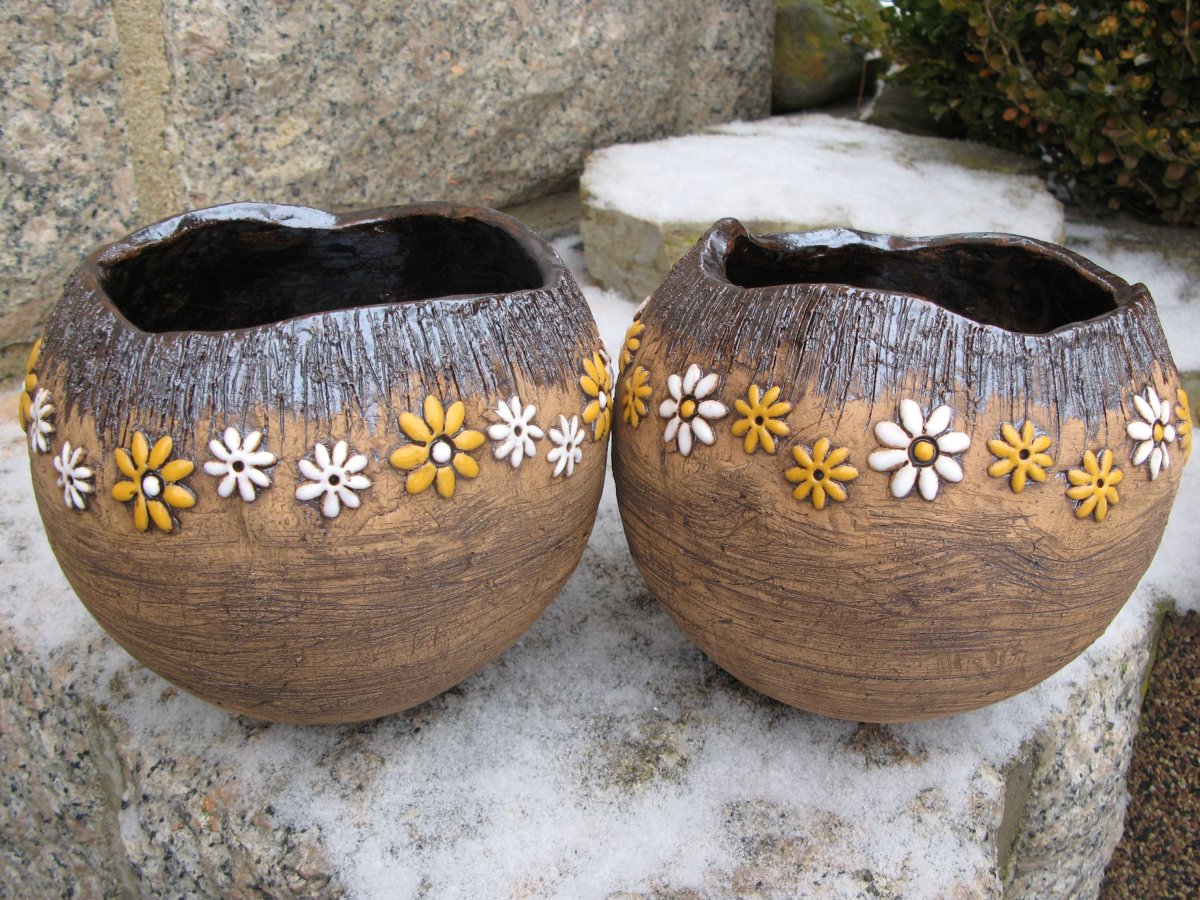 Květináč koule 18 cm