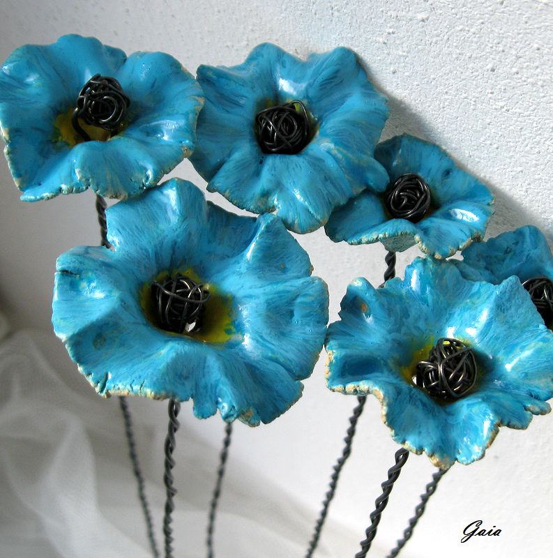 Keramický květ...zápich