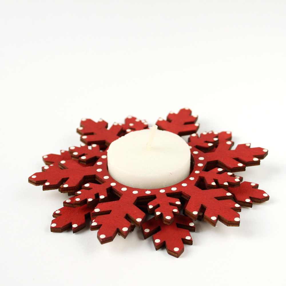 Dřevěný svícínek