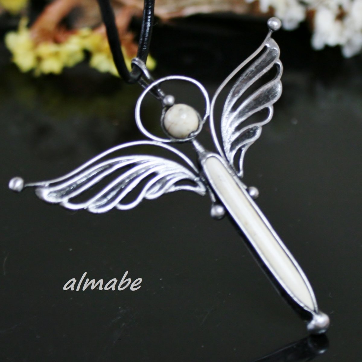 Anděl strážný (howlit)