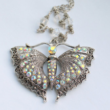 Motýl - náhrdelník