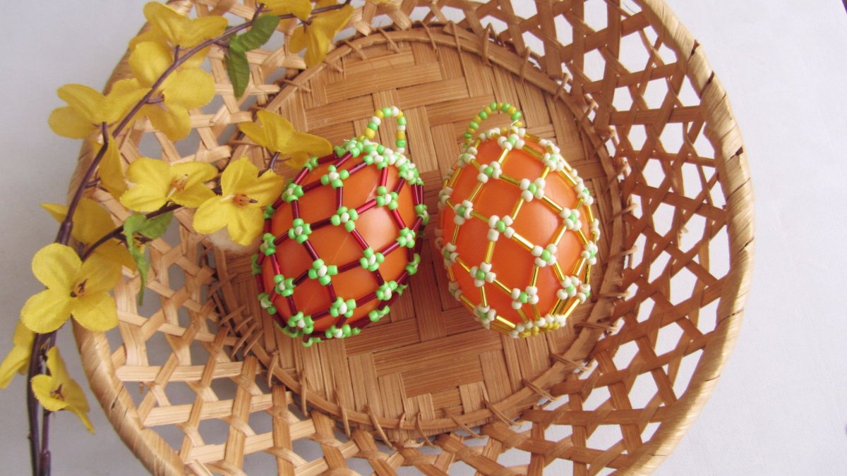 Velikonoční vajíčka s korálky