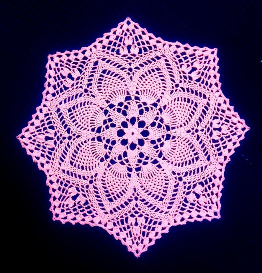 Růžová háčkovaná dečka (340mm) 