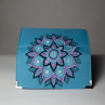 Vyšívaná peněženka - Mandala na bledě modré