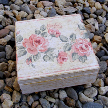 Dřevěná krabička - Růže v patině