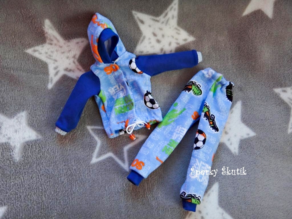 KM0016 - Teplákovka pro Barbie