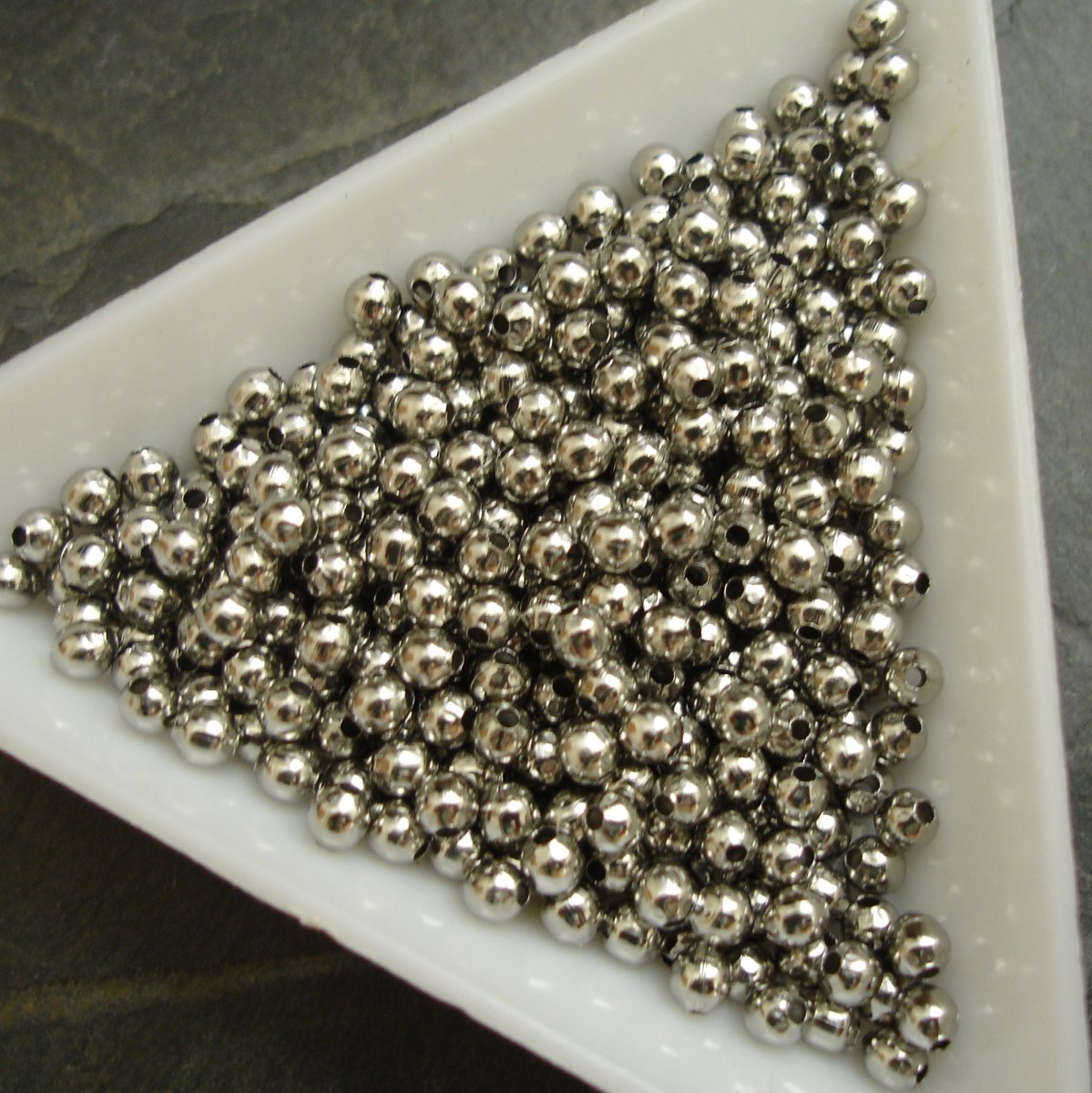 Korálek kulička 3mm - nerezová ocel 304 (Stainless Steel) - 50 ks