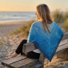 Trojúhelníkový šátek se vzorem kotvy