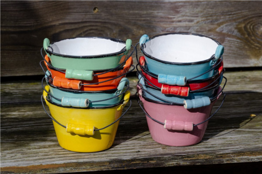 Gulášek či polívečku servírujem do kyblíčku – NOVÉ