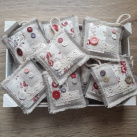 LEVANDULOVÝ POLŠTÁŘEK - RŮŽIČKY