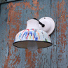 Keramická nástěnná lampa malíře Bedřicha