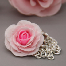 růže  .. náhrdelník 3 cm