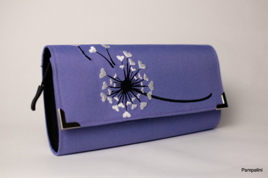 Vyšívaná peněženka - Pampelína na fialové