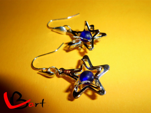 Náušnice - Hvězdičky s modrou perličkou NUO28