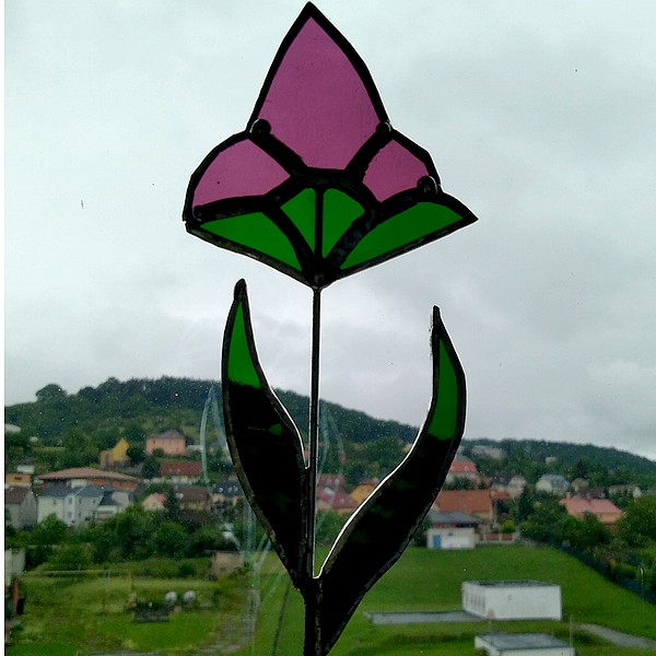 Poupě Kosatce - zápich - Tiffany