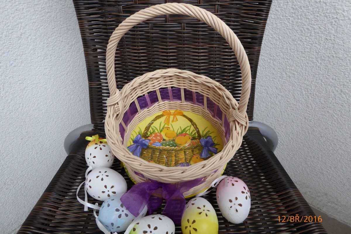 Košíček na 10 vajíček - košík v košíku