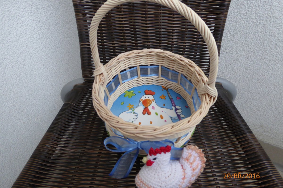 Košíček na 10 vajíček - slepička