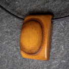Dřevěný šperk - škumpa